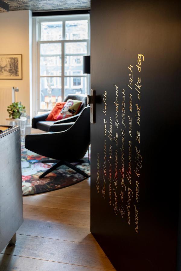 Ginny'S Studio Op De Grote Markt Breda Eksteriør bilde